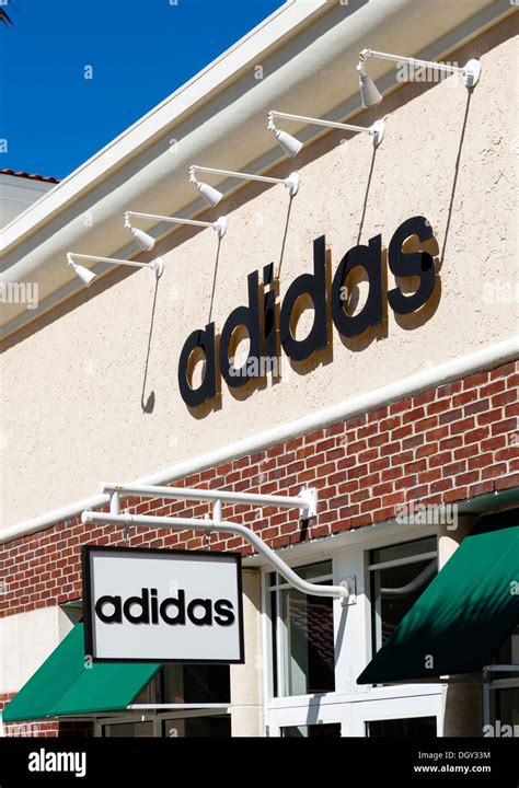 adidas outlet mall near me.